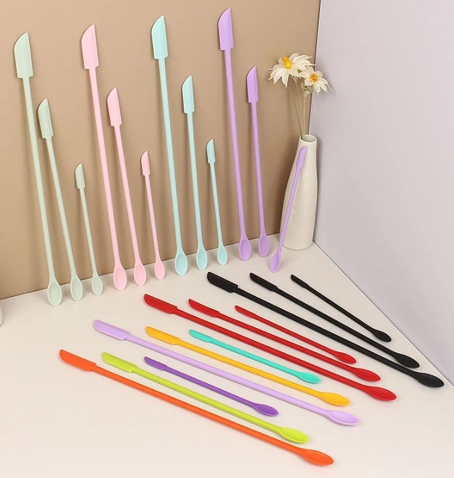Quirky Kitchen Gadgets - 3Pcs/Set Silicone Spatula Heat Resistant Long