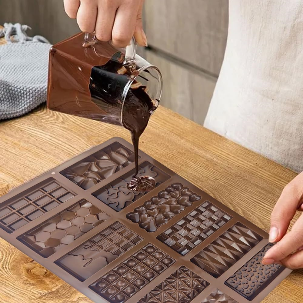 12 In 1 Chocolate Molds Dubai  - đánh giá và giá Silicone Mold Baking